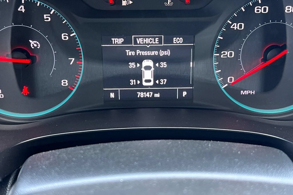 Used 2020 Chevrolet Malibu LT FWD image 26