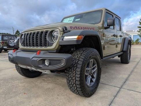 New 2026 Jeep Gladiator Mojave AWD/4WD image 8