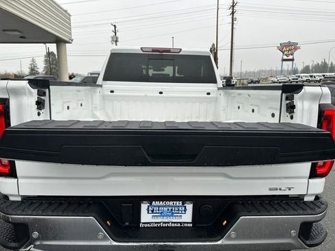 Used 2023 GMC Sierra 3500 SLT image 25