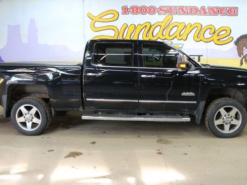 Used 2016 Chevrolet Silverado 2500 High Country w/ High Country Premium Package AWD/4WD image 1