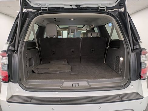 Used 2021 Ford Expedition Max Limited image 23