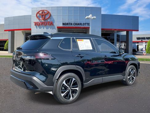 Used 2024 Toyota Corolla Cross XSE w/ Convenience Package AWD/4WD image 6