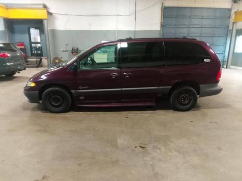 Used 1999 Plymouth Grand Voyager FWD image 48