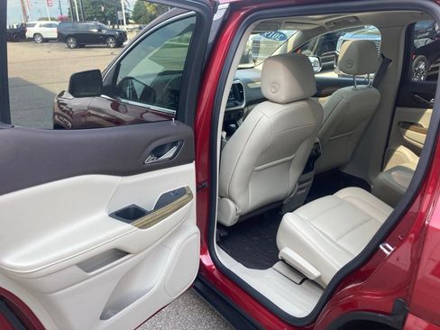Certified 2019 GMC Acadia Denali AWD/4WD image 12