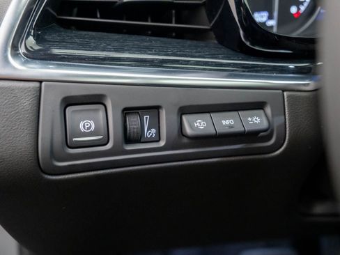 New 2026 Cadillac XT5 Premium Luxury w/ Driver Assist Package image 22