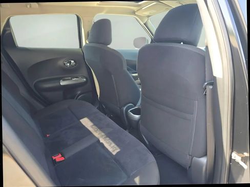 Used 2013 Nissan Juke SV FWD image 21