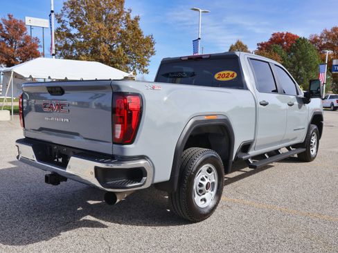 Used 2024 GMC Sierra 2500 Pro w/ 1SA Pro Safety Plus Package image 6