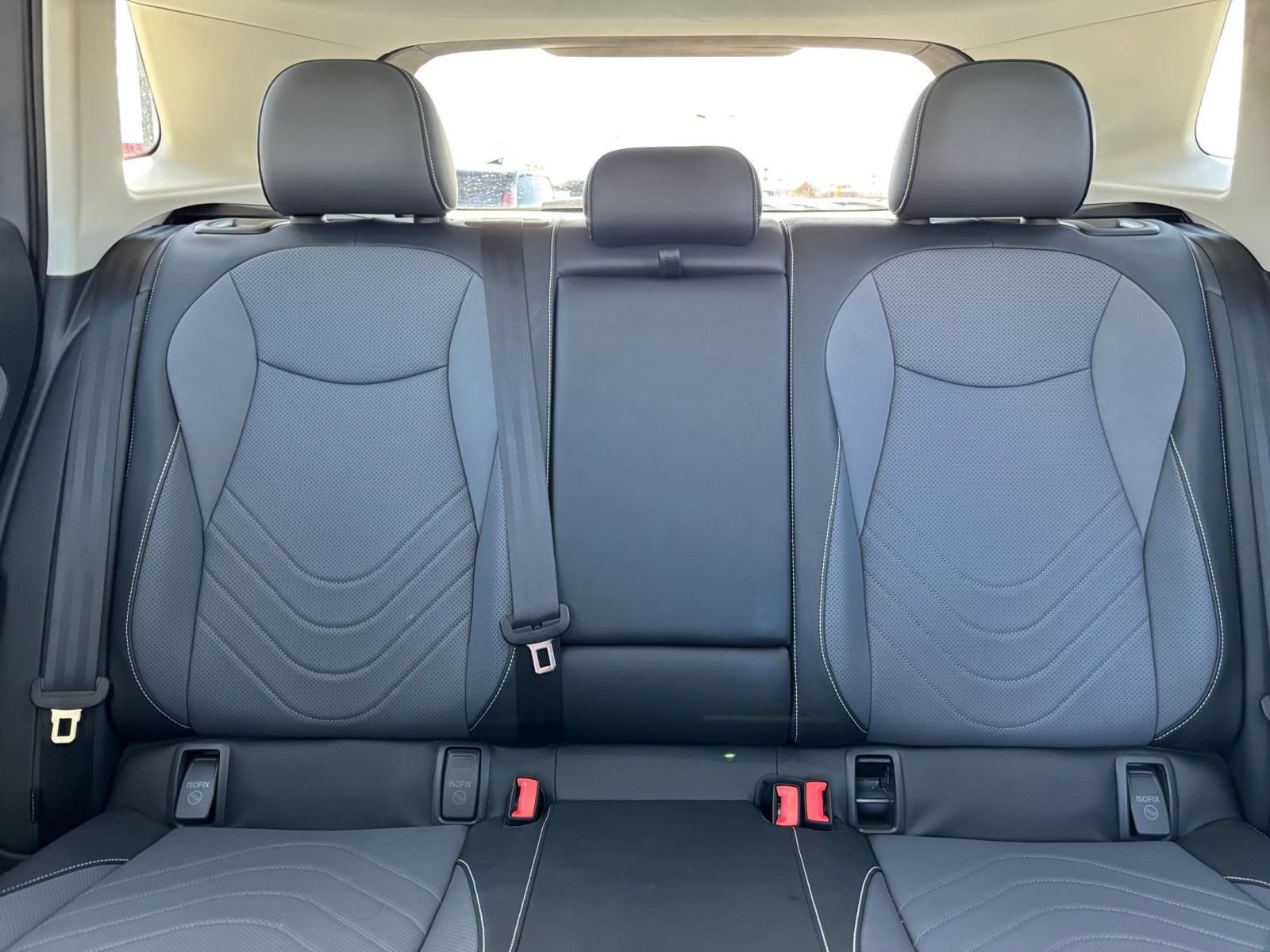 Used 2026 Volkswagen Tiguan SE AWD/4WD image 39