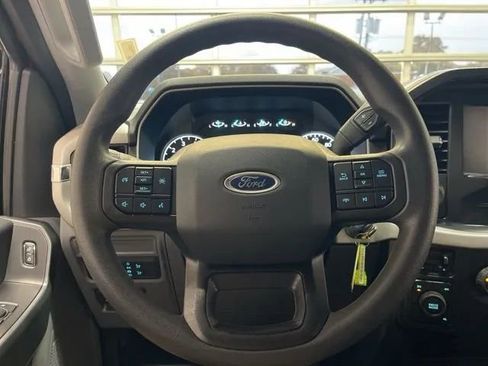 Used 2022 Ford F150 XLT w/ Trailer Tow Package image 17