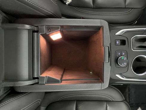 Certified 2023 Chevrolet Traverse LT w/ LT Premium Package image 31