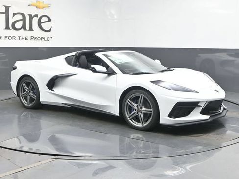 New 2027 Chevrolet Corvette Stingray Coupe w/ 2LT RWD image 6