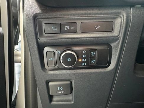 Used 2024 Ford F150 XLT w/ Equipment Group 302A MID RWD image 27