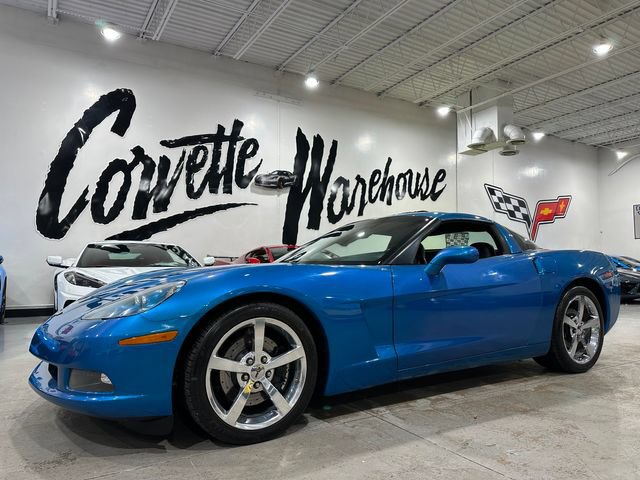 Used 2010 Chevrolet Corvette Coupe w/ Preferred Equipment Group RWD image 24