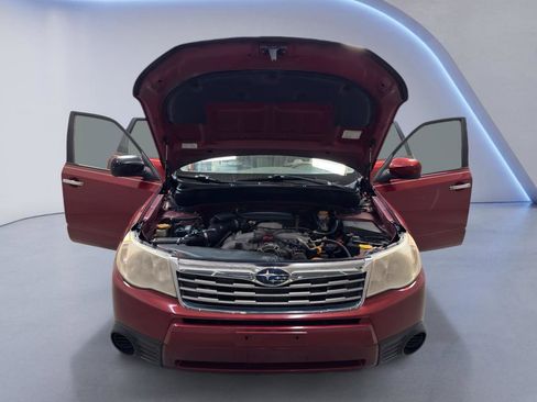 Used 2010 Subaru Forester 2.5X Premium w/ Popular Equipment Group 1A AWD/4WD image 8