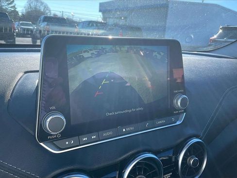 Used 2024 Nissan Sentra SV image 14