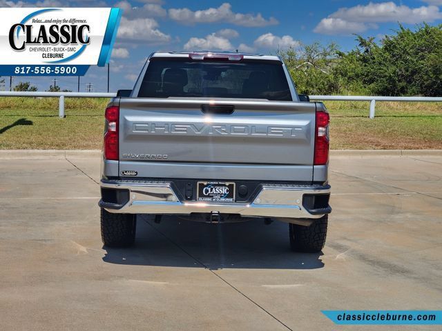 Used 2025 Chevrolet Silverado 1500 W/T w/ WT Value Package RWD image 9