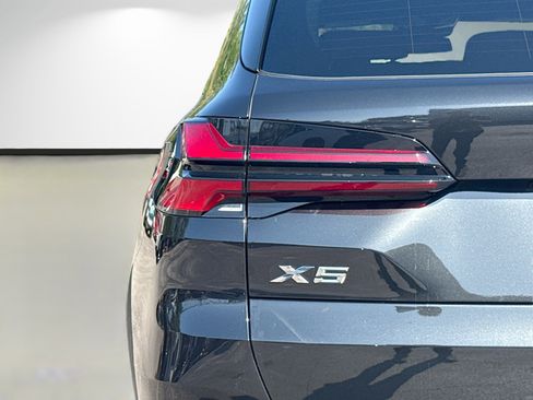 New 2026 BMW X5 sDrive40i w/ Parking Assistance Package RWD image 10