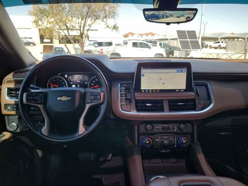 Used 2021 Chevrolet Tahoe High Country w/ Premium Package image 10