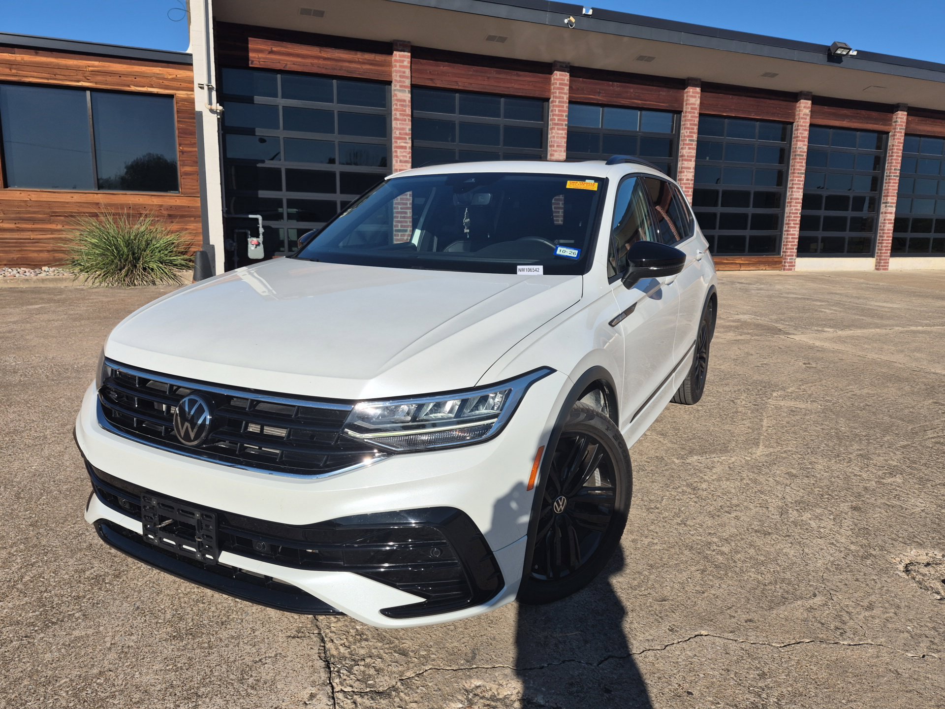 Used 2022 Volkswagen Tiguan SE R-Line FWD 360° Tour