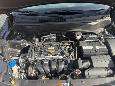 Used 2021 Kia Seltos S FWD image 27