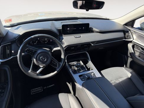 Certified 2024 MAZDA CX-90 Plug-In Hybrid w/ Preferred AWD/4WD image 15