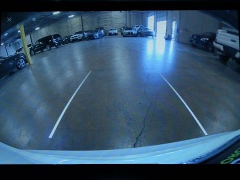 Used 2015 Tesla Model S 85D image 22