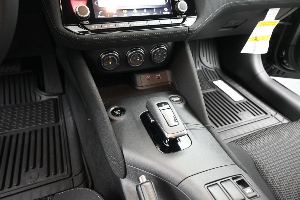 Used 2027 Nissan Z Sport RWD image 15