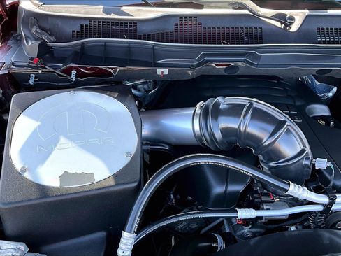 Used 2018 RAM 1500 Limited RWD image 34