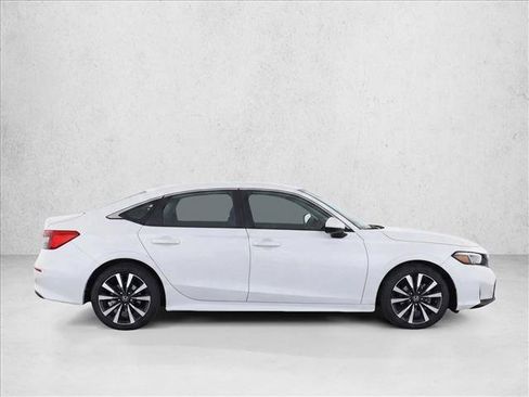 Used 2024 Honda Civic EX image 8