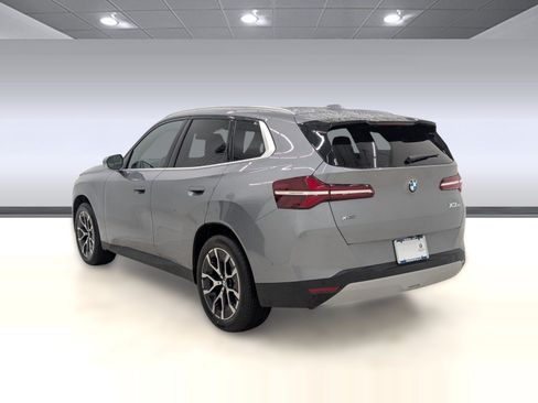 Used 2026 BMW X3 xDrive30i w/ Premium Package AWD/4WD image 3