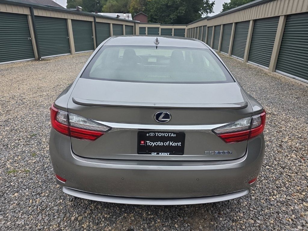 Used 2018 Lexus ES 300h FWD image 6