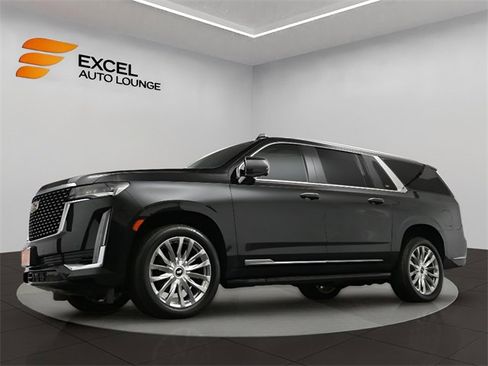 Used 2021 Cadillac Escalade ESV Premium Luxury image 43