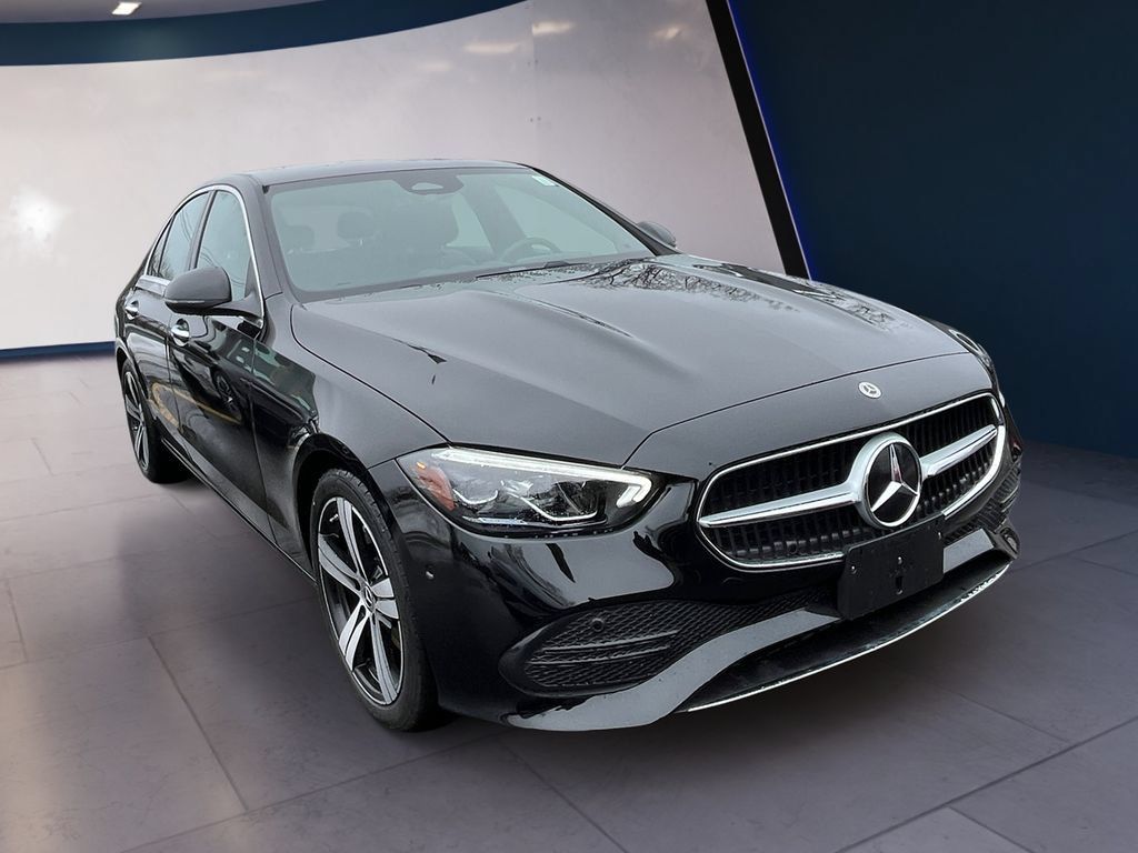 Used 2025 Mercedes-Benz C 300 4MATIC Sedan image 7
