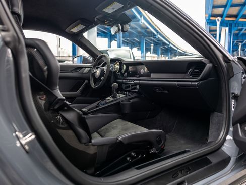 Certified 2022 Porsche 911 GT3 RWD image 57