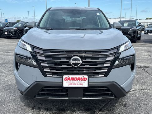 New 2026 Nissan Rogue SV AWD/4WD image 3
