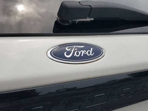 Used 2023 Ford Explorer ST-Line w/ Class IV Trailer Tow Package RWD image 8