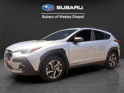 Used 2024 Subaru Crosstrek 2.0i Premium AWD/4WD image 4