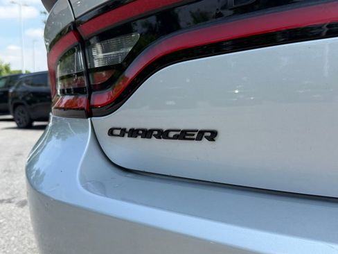 Used 2020 Dodge Charger SXT w/ Blacktop Package RWD image 17