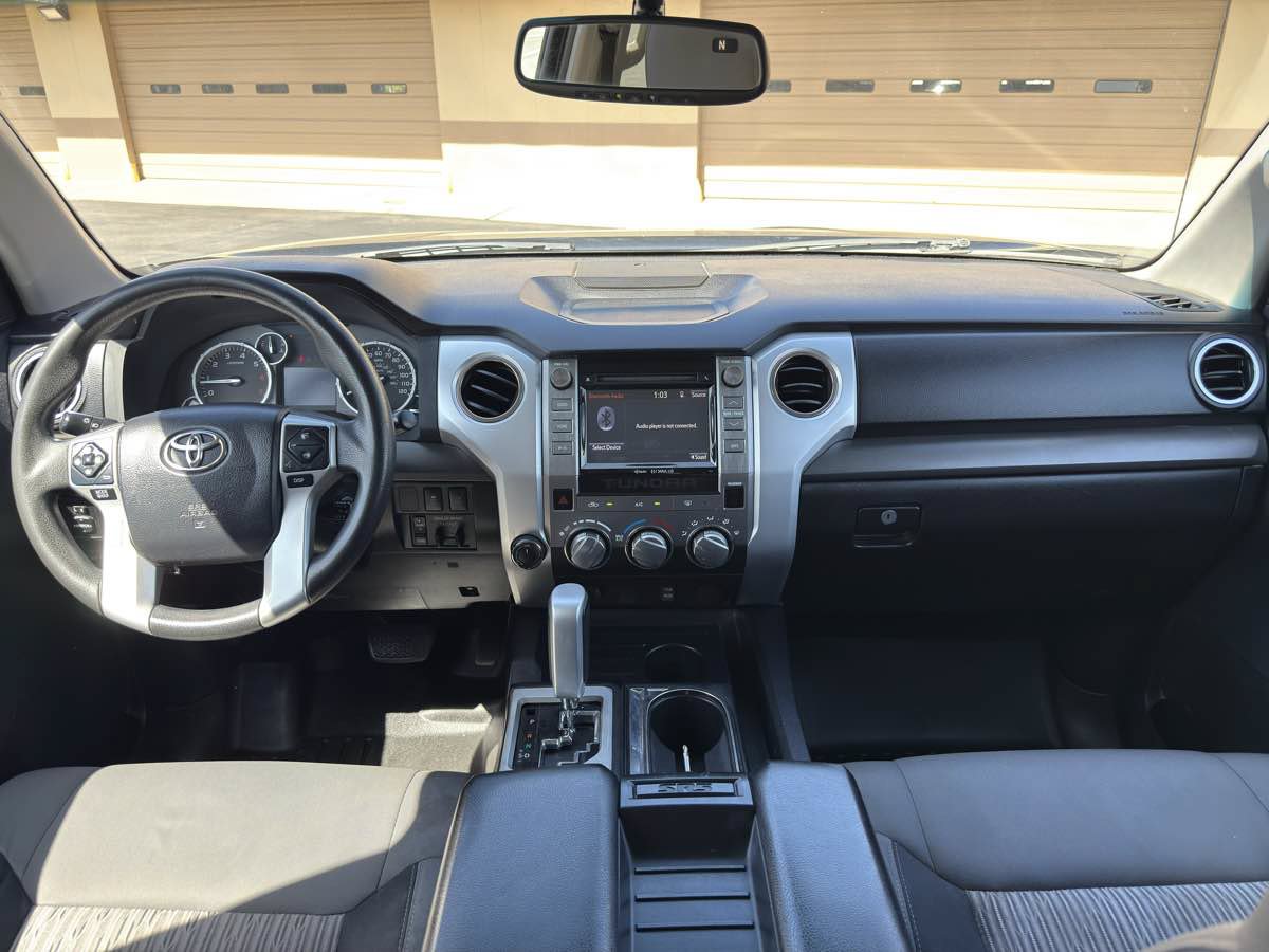 Used 2016 Toyota Tundra SR5 w/ SR5 Upgrade Package AWD/4WD image 17