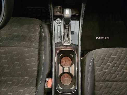 Certified 2022 Nissan Kicks SV image 19