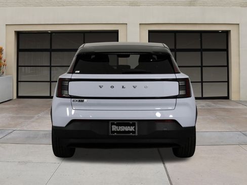 New 2026 Volvo EX30 Ultra image 4