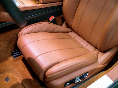 Used 2022 Bentley Continental GT V8 image 77