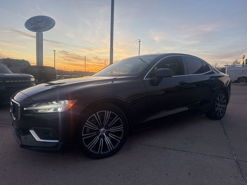 Used 2019 Volvo S60 T6 Inscription image 7