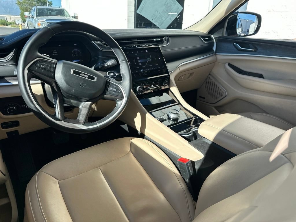 Certified 2021 Jeep Grand Cherokee L Limited AWD/4WD image 9