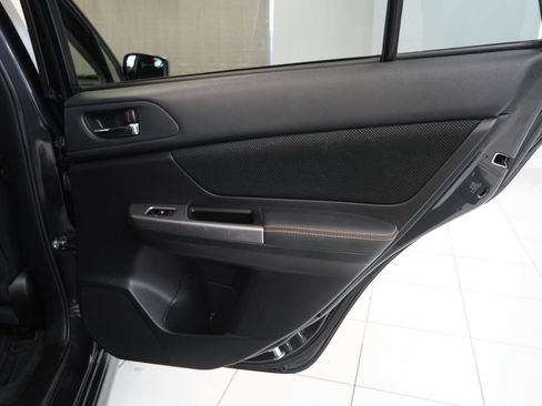 Used 2016 Subaru Crosstrek 2.0i Premium image 26