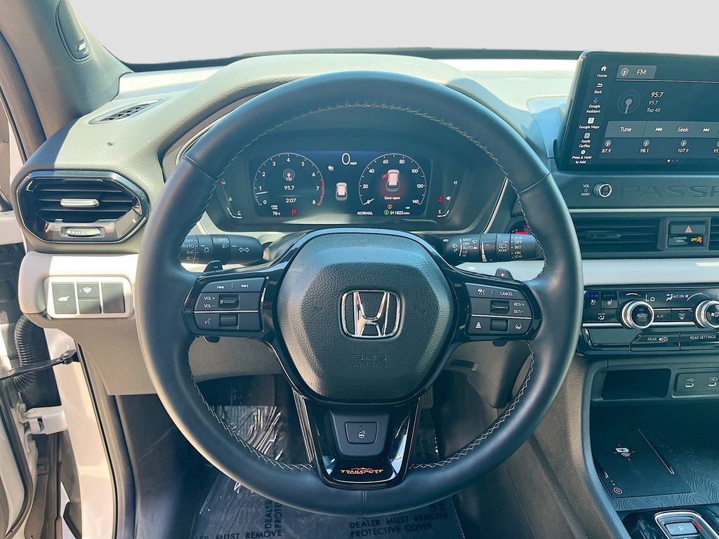 Used 2026 Honda Passport TrailSport Elite image 11