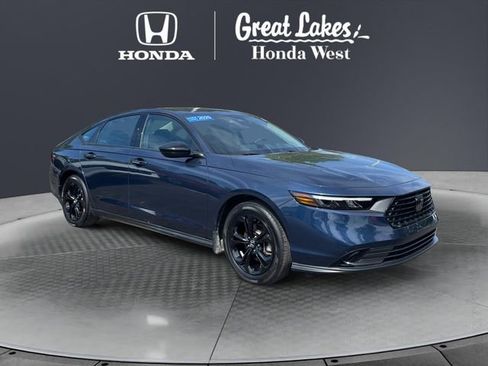 Certified 2025 Honda Accord SE image 7