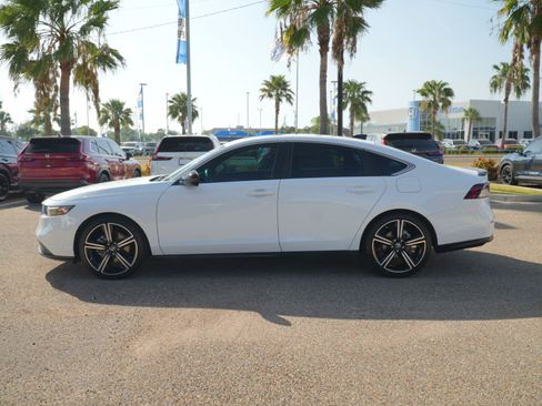 Used 2024 Honda Accord Sport image 15