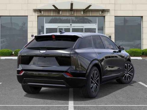 New 2026 Cadillac Optiq Sport 1 AWD/4WD image 4