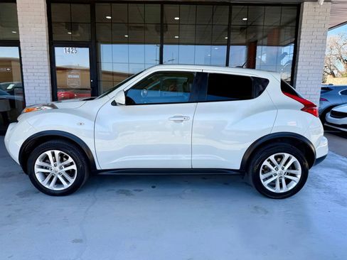 Used 2012 Nissan Juke SL image 2